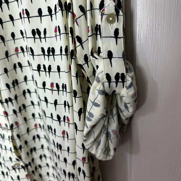 Jane and Delancey Parrot Birds Shirt Top HiLo Soft Roll Tab Womens 1X Novelty - Picture 6 of 8
